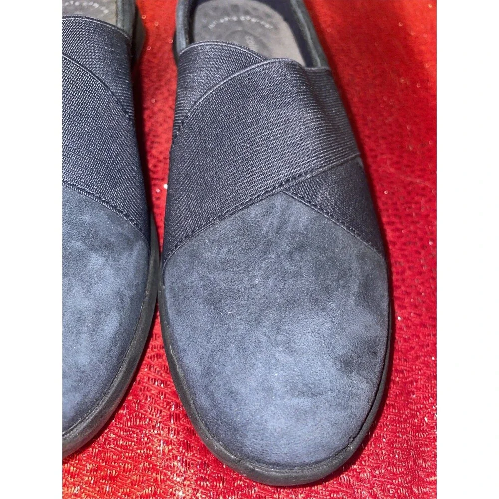 CLARKS Loafers Ultimate Comfort Slip-on Navy blue Shoes Wmns Sz 7M